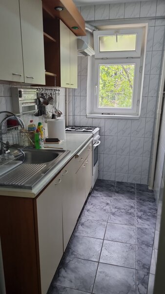 Berceni, Str. Izvotul Oltului,