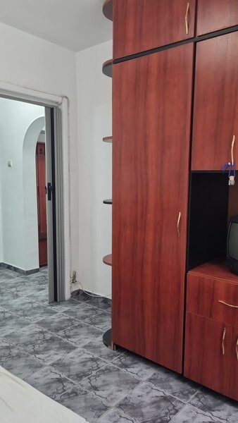 Berceni, Str. Izvotul Oltului,