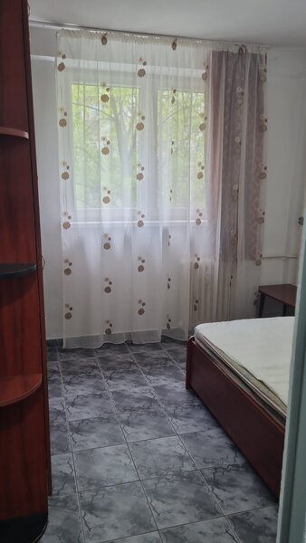 Berceni, Str. Izvotul Oltului,