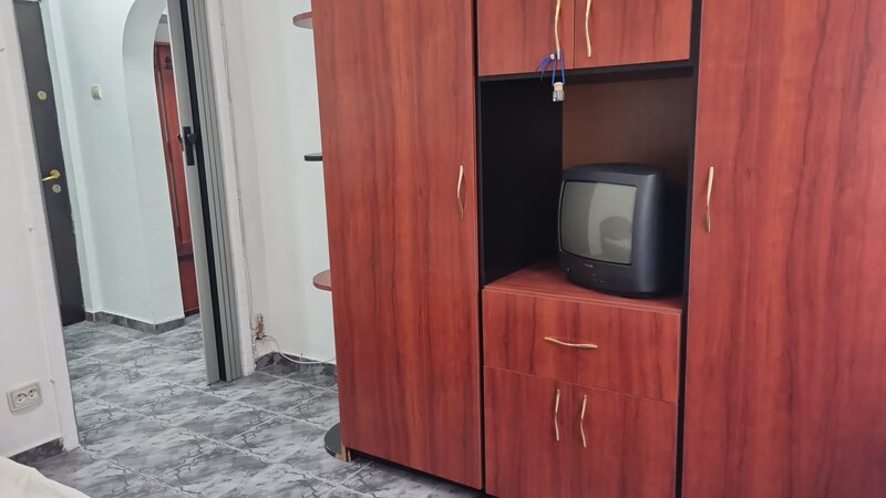 Berceni, Str. Izvotul Oltului,