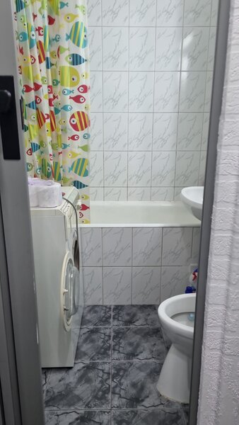 Berceni, Str. Izvotul Oltului,
